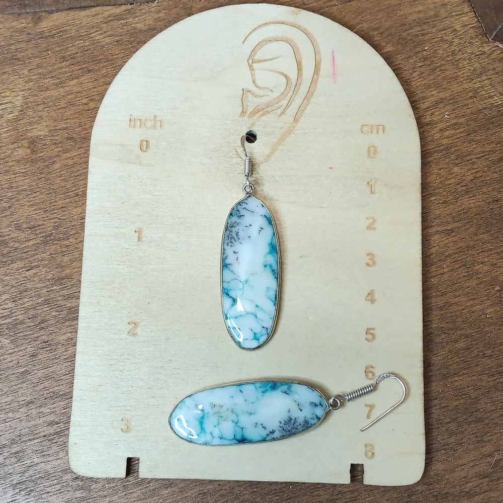 Blue Dangle Earrings - Picture 4 of 5